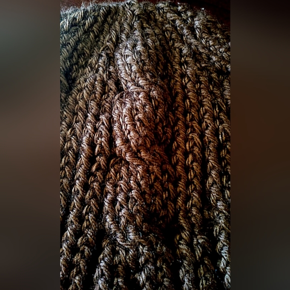 Handmade Crochet Beanie Hat Winter - Picture 2 of 2